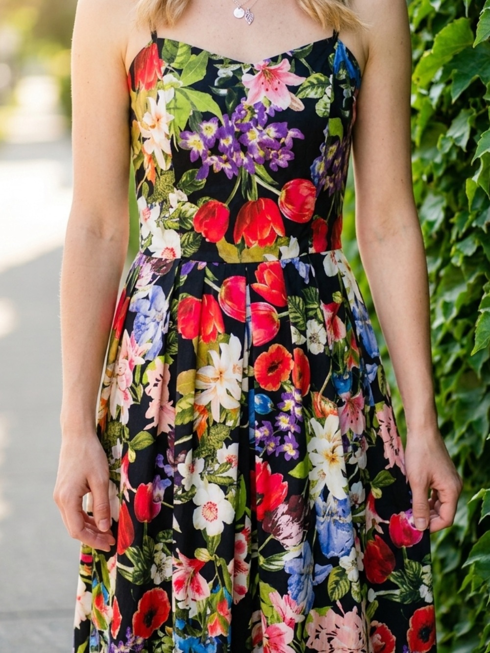 Beautiful dress Rinascimento. - Picture 4 of 13